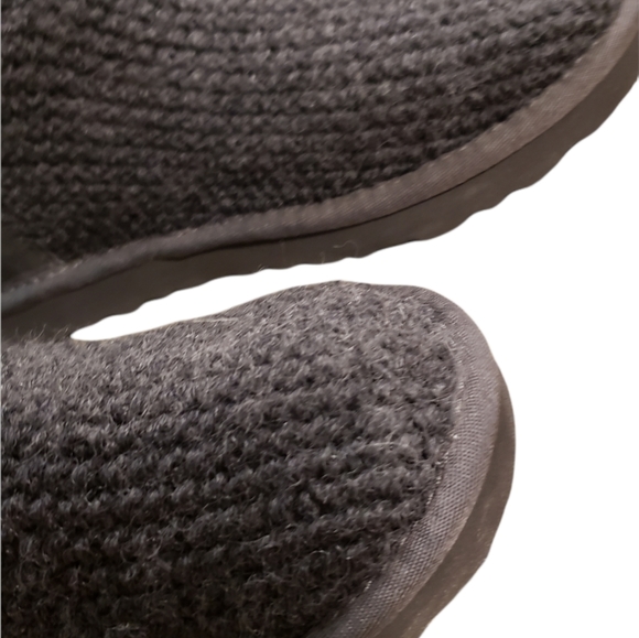 UGG tall Argyle Knit Light Gray Boots - Picture 3 of 7